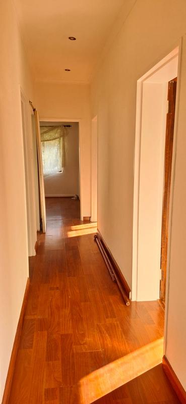 To Let 3 Bedroom Property for Rent in Goodwood Central Western Cape
